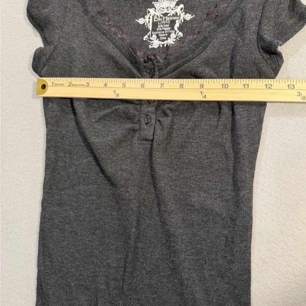 Y2K Style Women's Short Sleeve Henley Top in Black Soot w/Lace Trim - Picture 5 of 7
